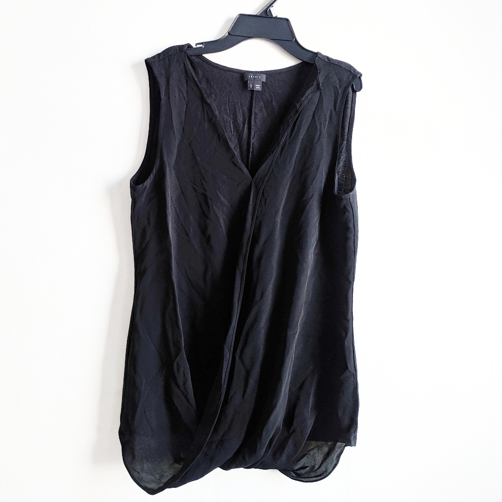 Theory Women's silk wrap front sleeveless top size L